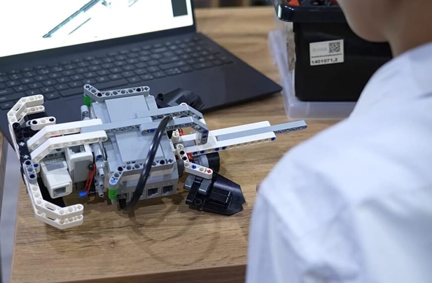 Humanoïde Robots Inspireren Een Nieuwe Generatie om Machines te Creëren