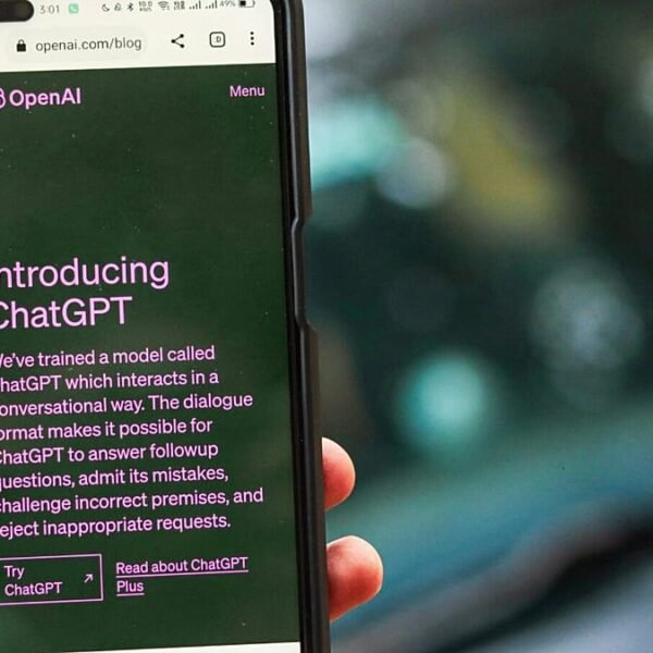 Onderzoek toont aan dat ChatGPT kwetsende taal weerspiegelt in verhitte gesprekken