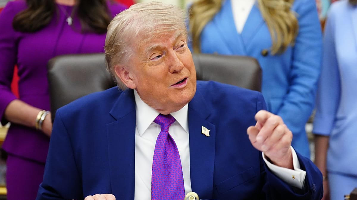 Beursinformatie onthult dat Trump aanzienlijke winsten heeft behaald met investeringen in Big Tech