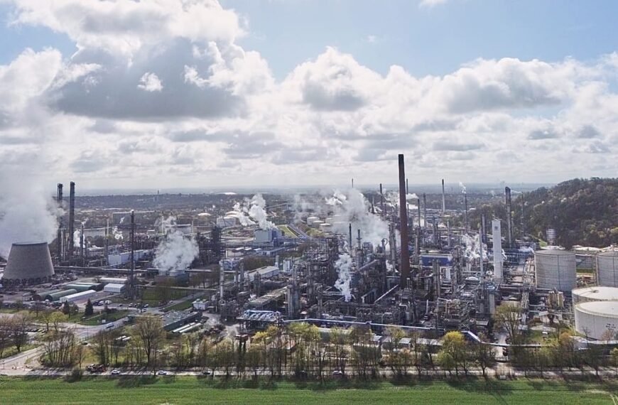 Duitse zakelijke moraal verbetert ondanks verstoringen op de energiemarkten door oorlog in Iran