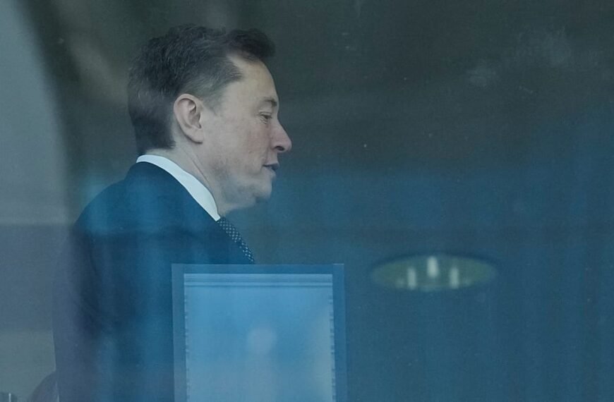 Elon Musk in conflict met advocaat van OpenAI tijdens derde dag van rechtszaak over ChatGPT-ontwikkelaar