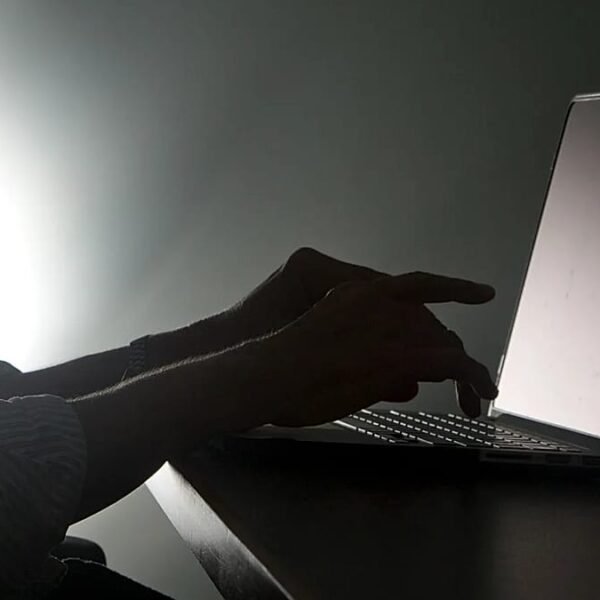Hackers gebruiken AI om beveiligingslekken te ontdekken die geen enkele scanner kan detecteren, waarschuwt Google