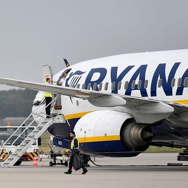 Ryanair winst stijgt met 40% naar €2,26 miljard ondanks vertragingen bij Boeing en brandstofcrisis