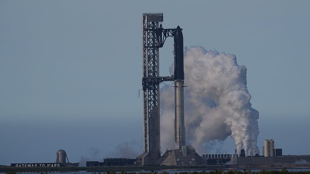 SpaceX stelt raketlancering uit te midden van plannen voor een IPO ter waarde van €1,51 biljoen